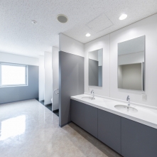 京都・某大学様トイレ サムネイル0