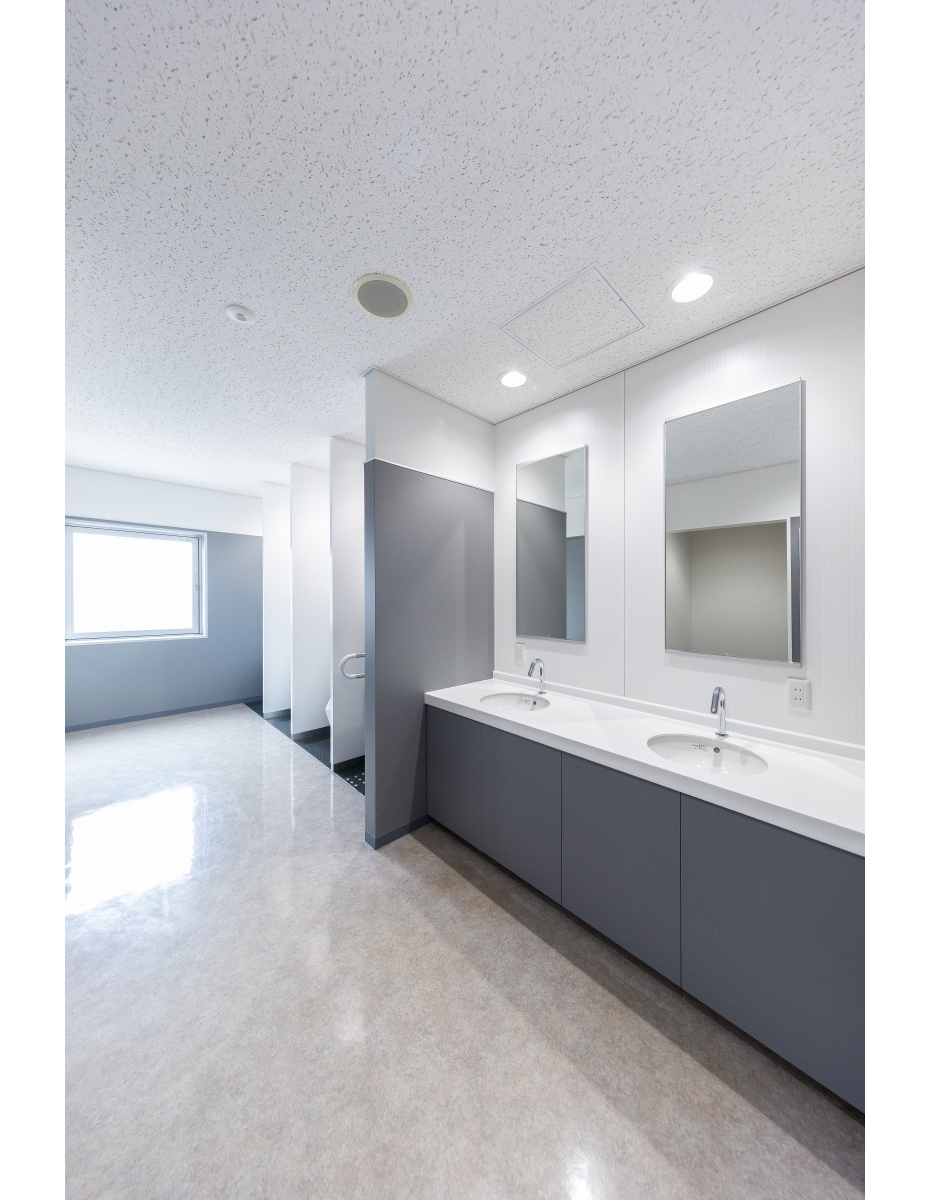 京都・某大学様トイレ 写真0