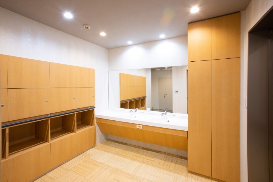 京都・大和大路団栗公衆トイレ 写真9